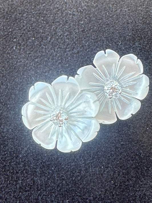 עגילי flowers